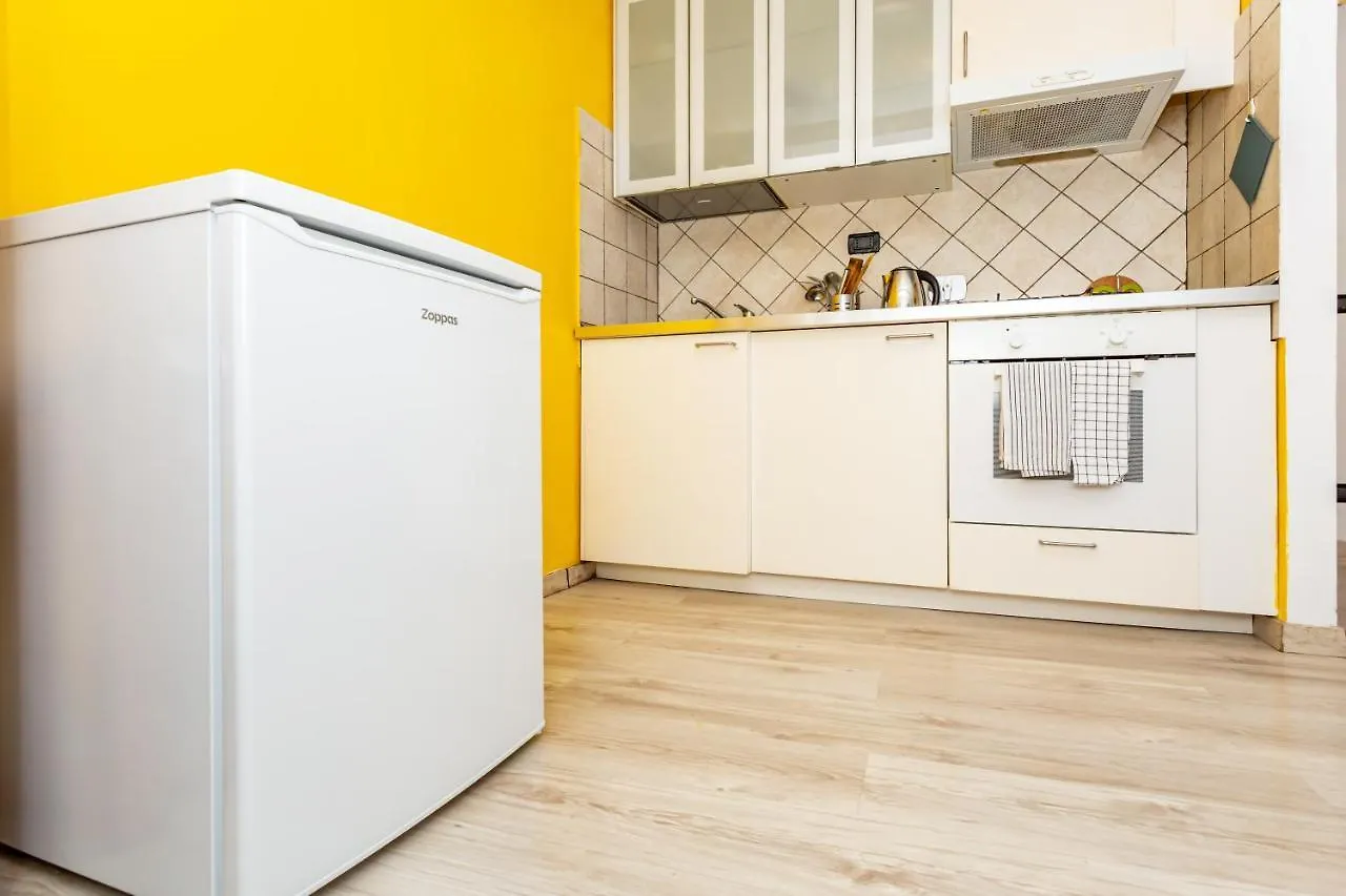 Appartamento Adorno 3 - Affitti Brevi Italia Genoa Apartment