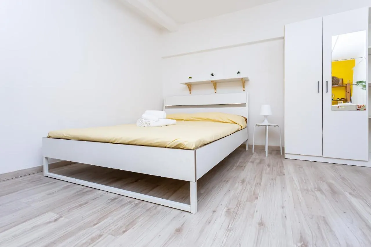 Appartamento Adorno 3 - Affitti Brevi Italia Genoa Apartment